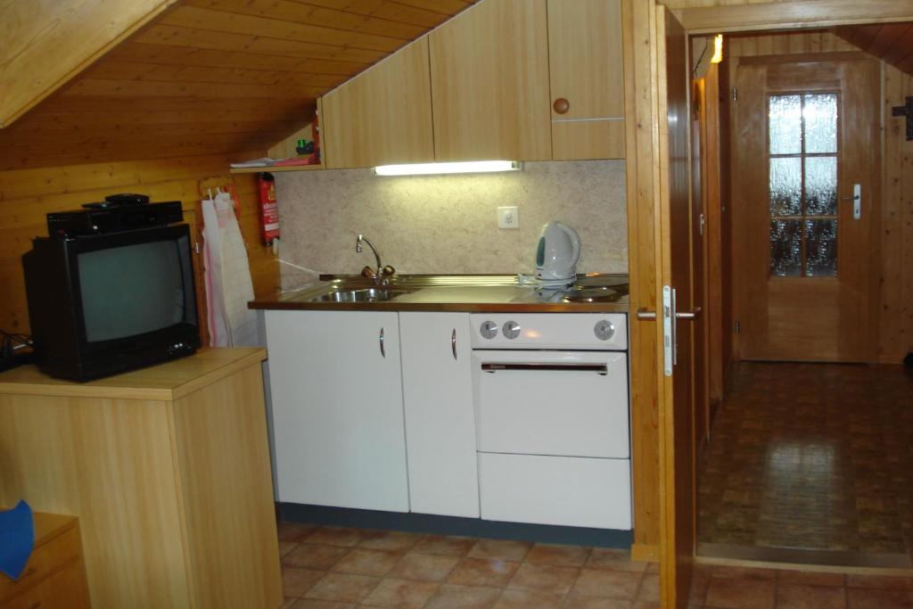 Chalet Allmegrat room 6